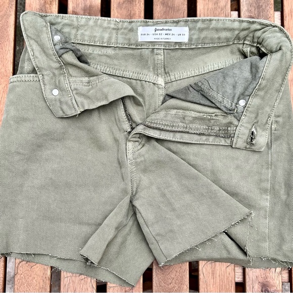 STRADIVARIUS Bermuda Denim Shorts - Picture 5 of 5